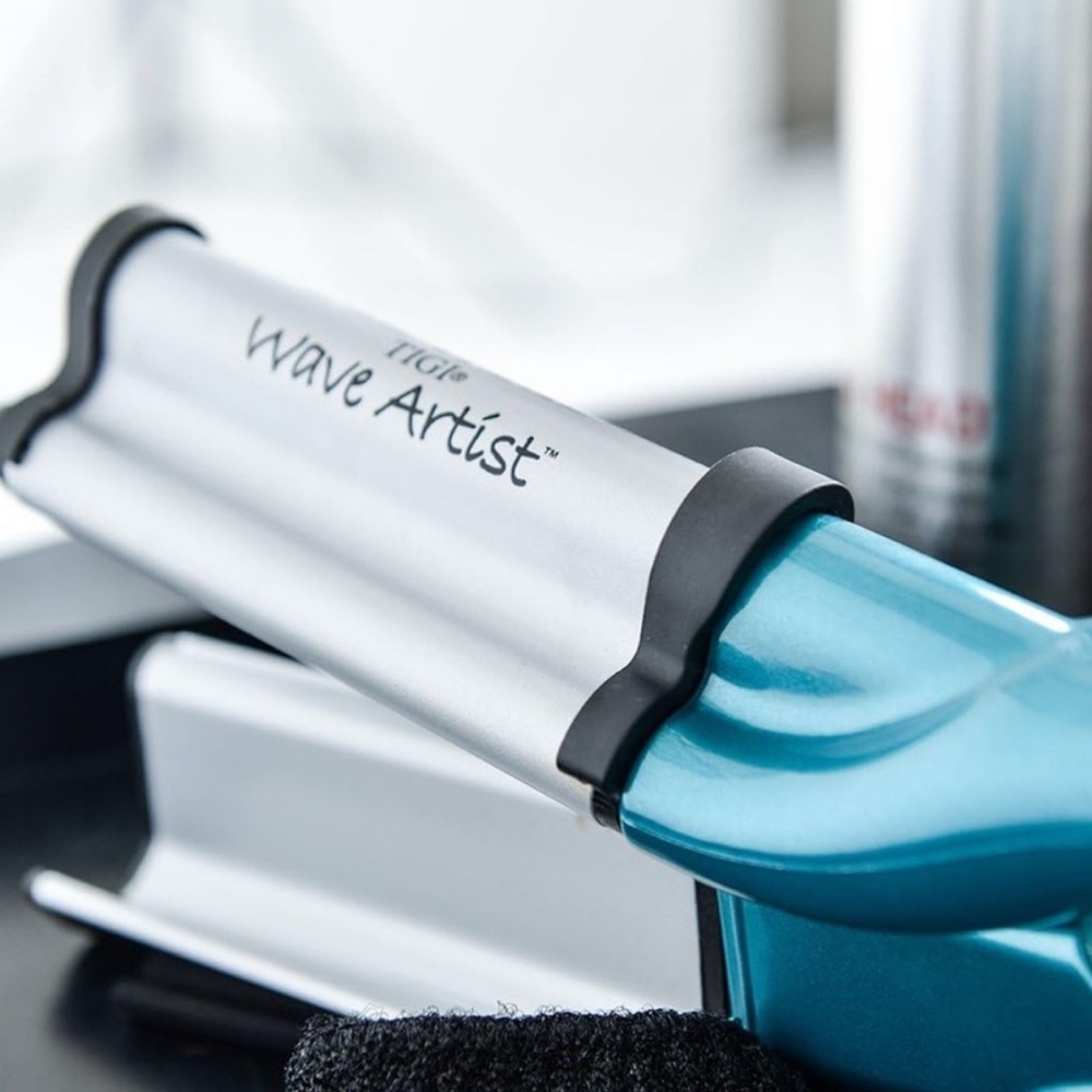 BED HEAD Ceramic TIGI Wave Artist Deep Waver for Beachy Waves, 15x9x7 Inch